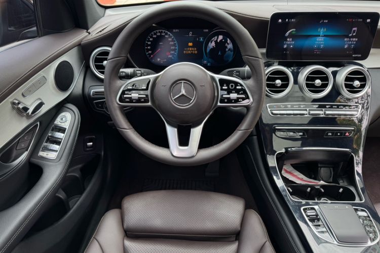 Used Mercedes-Benz GLC 2021 GLC 260 L 4MATIC Dynamic Edition
