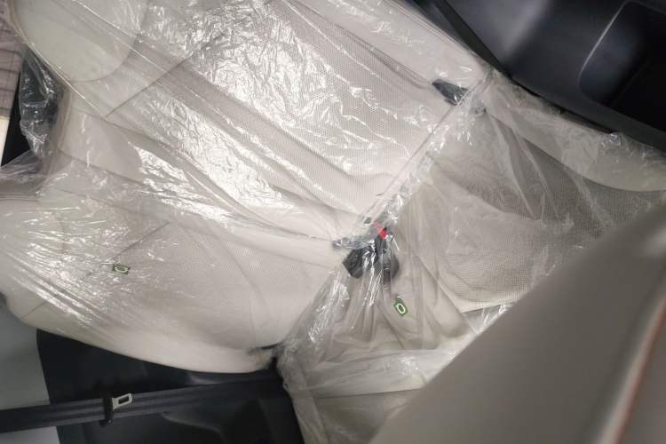 Used Chery New Energy Little Ant 2024 Revised Edition Youth Version 321 km Beloved Pro Version 29.23 kWh