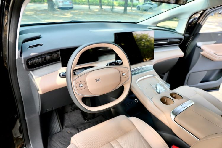 Used XPeng X9 2025 650 Long-Range Max