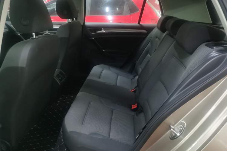 Used Volkswagen Golf 2016 1.6L Automatic Comfort Model