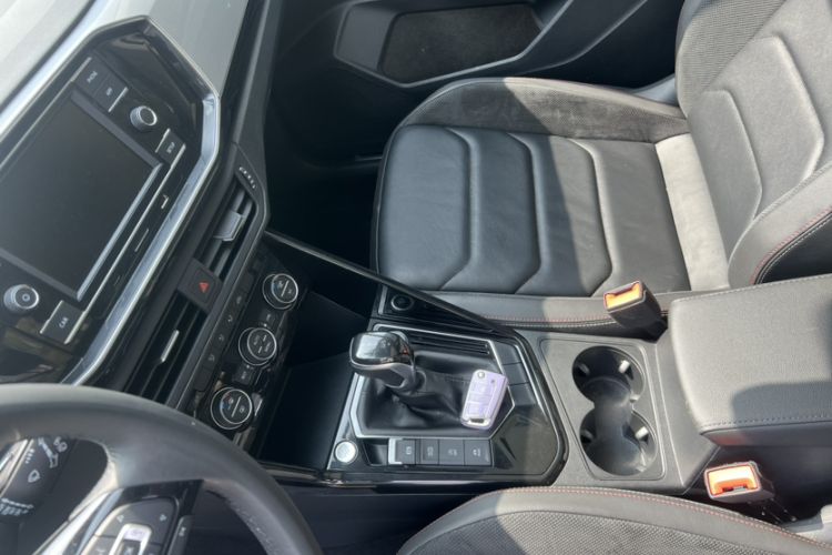 Used Volkswagen Tayron 2019 330TSI Two-Wheel Drive Luxury Model China VI Standard