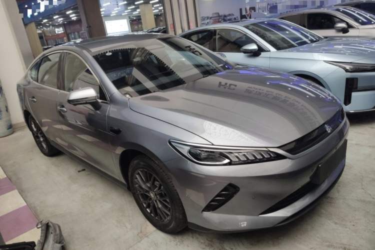 Used BYD Qin PLUS 2025 EV Smart Drive Edition 510KM Leading Model Exterior 2