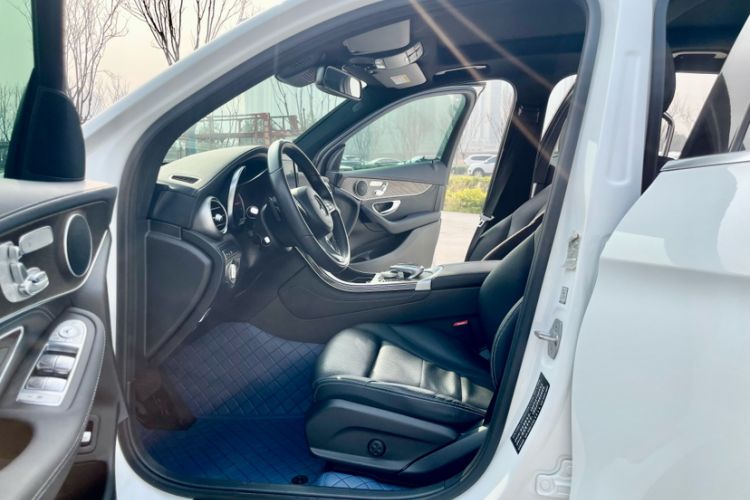 Used Mercedes-Benz GLC 2018 GLC 300 4MATIC Sport Edition