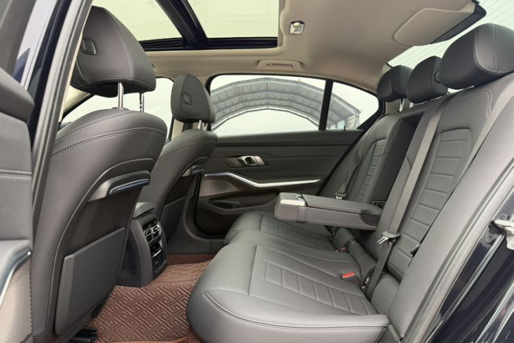 Used BMW 3 Series 2020 Restyled 325Li M Sport Package
