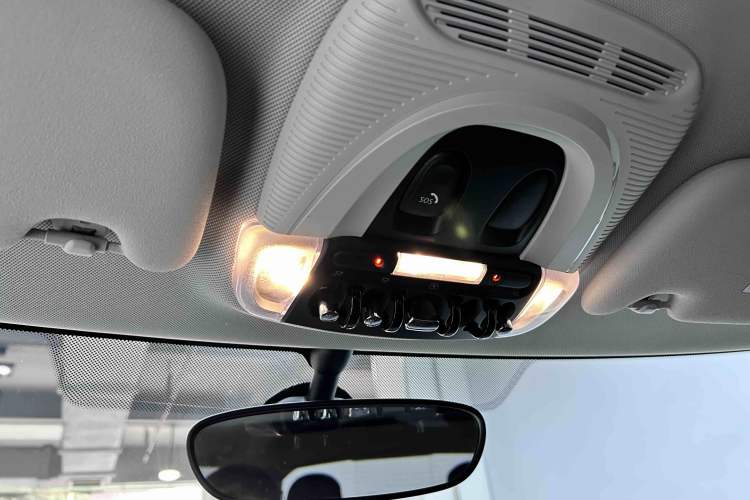 Used MINI 2023 1.5T ONE Interior 6