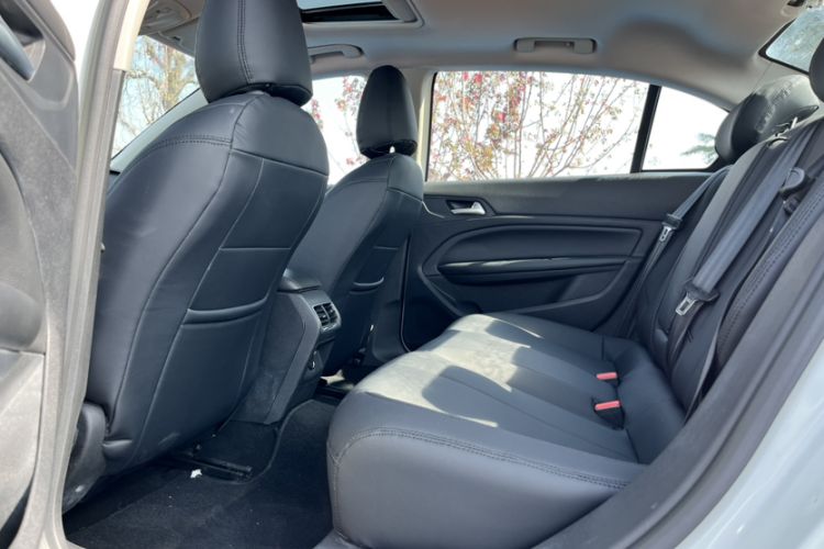 Used Peugeot 408 2014 1.8L Automatic Luxury Edition