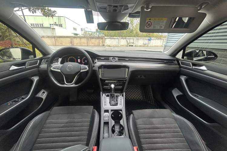 Used Volkswagen Magotan 2020 380TSI DSG Luxury Version Interior 2