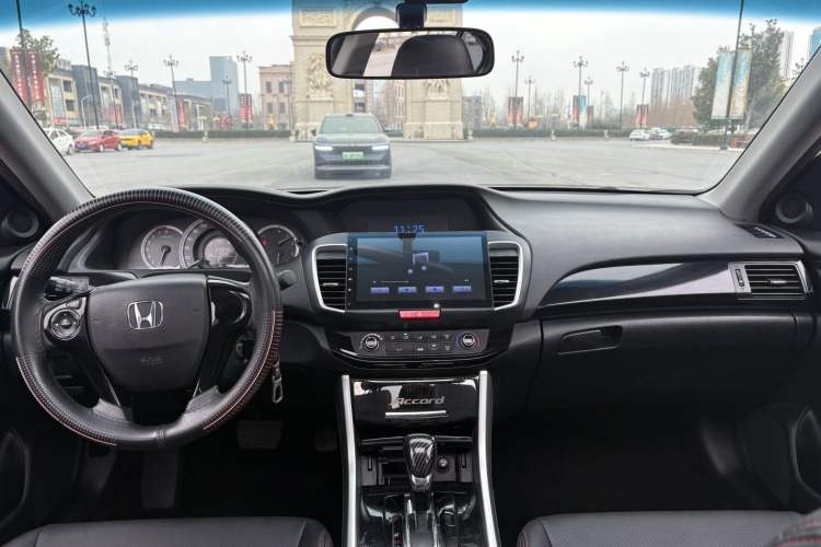 Used Honda Accord 2016 2.0L Comfort Edition
