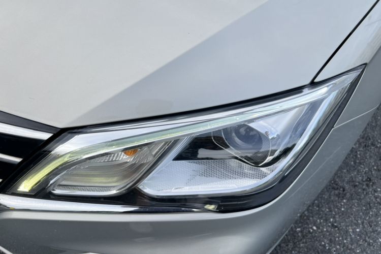 Used Roewe Ei5 2018 Internet Luxury Edition