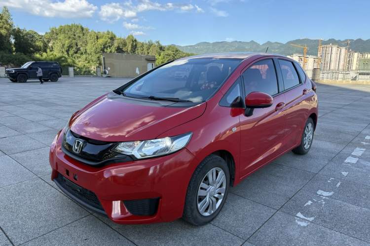 Used Honda Fit 2016 1.5L LXS CVT Comfort Sunroof Version