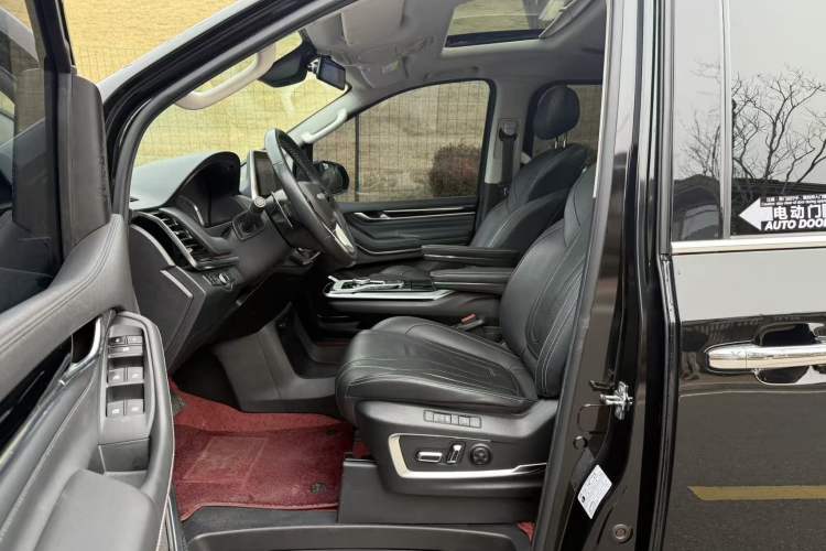 Used SAIC MAXUS G20 2020 2.0T Gasoline Automatic ZhiZun Edition