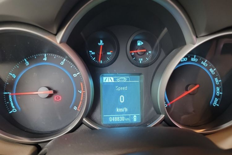 Used Chevrolet Cruze 2015 1.5L Classic SL MT