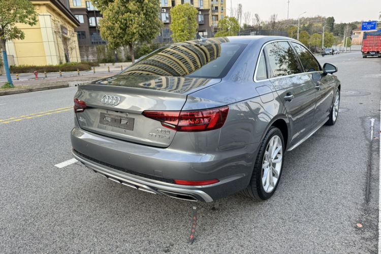 Used Audi A4L 2019 40 TFSI Fashion Version China V
