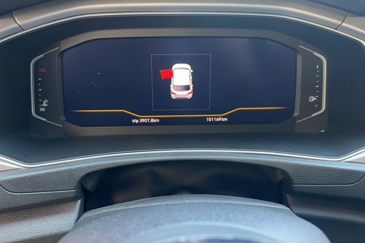 Used Volkswagen T-ROC 2020 280TSI DSG Two-Wheel Drive R-Line Pro
