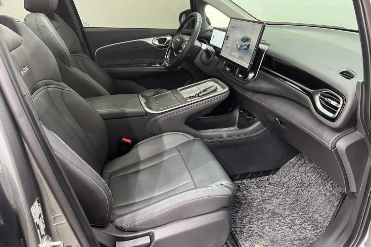 Used AION V 2024 Plus 70 Star Edition Lithium Iron Phosphate
