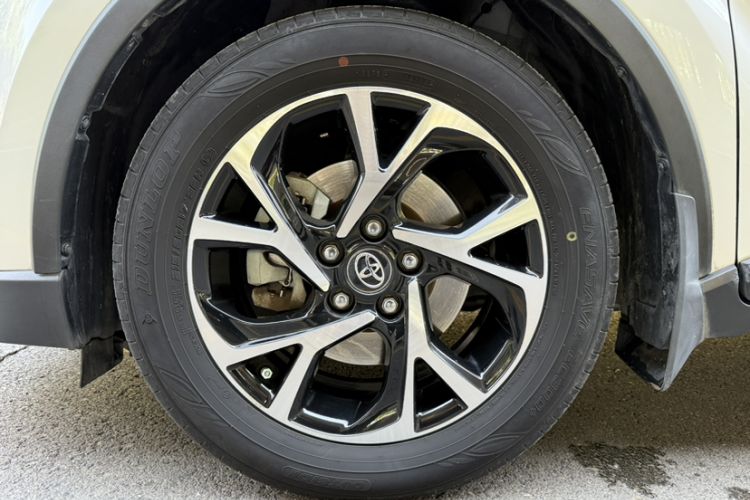 Used Toyota C-HR 2020 2.0L Leading Edition Exterior 6