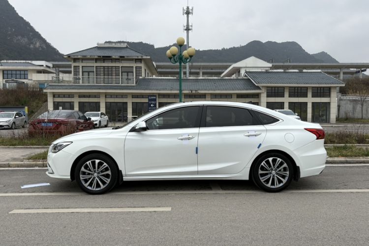 Used Changan Raeton CC 2018 1.5T Automatic Haoya Model Guangmang Edition China V Standard