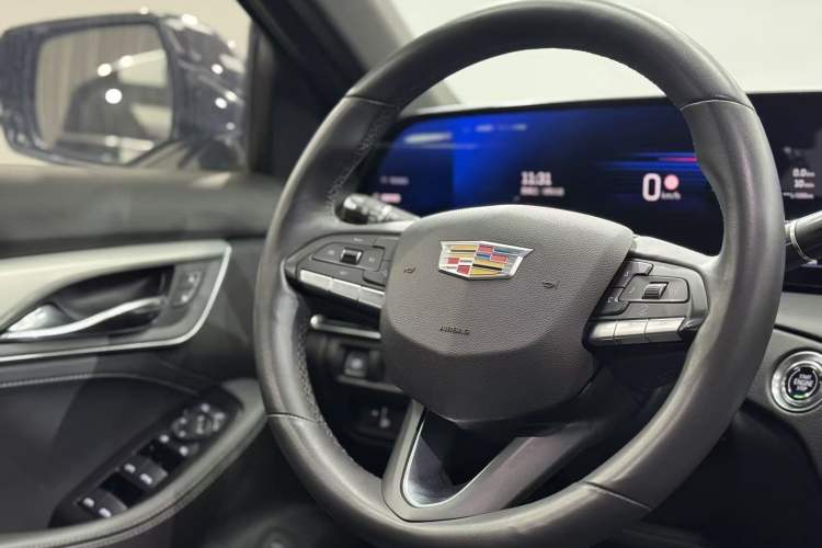 Used Cadillac CT5 2024 28T Luxury Version
