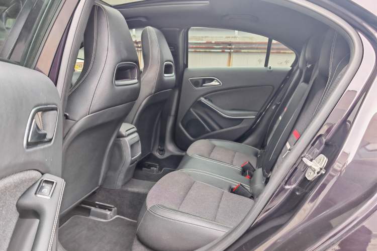 Used Mercedes-Benz A-Class 2015 A 180 Interior 2