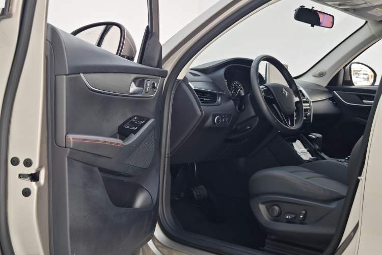 Used BORGWARD BX5 2020 20TGDI Automatic Two-Wheel Drive Pioneer Edition