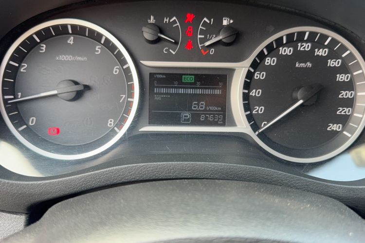 Used Nissan Lannia 2019 1.6L CVT Smart Connect Smart Cool Version China V Standard