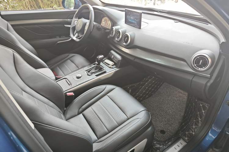 Used Wey VV7 2017 2.0T Flagship Model