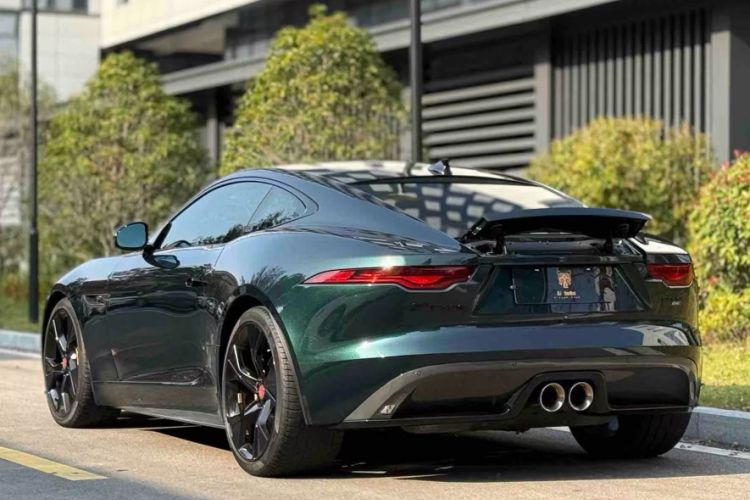 Used Jaguar F-TYPE 2021 P380 All-Wheel-Drive R-Dynamic Hardtop Version
