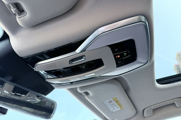 Used Hongqi H5 2023 1.5T HEV Smart Connect Flagship Edition Interior 1