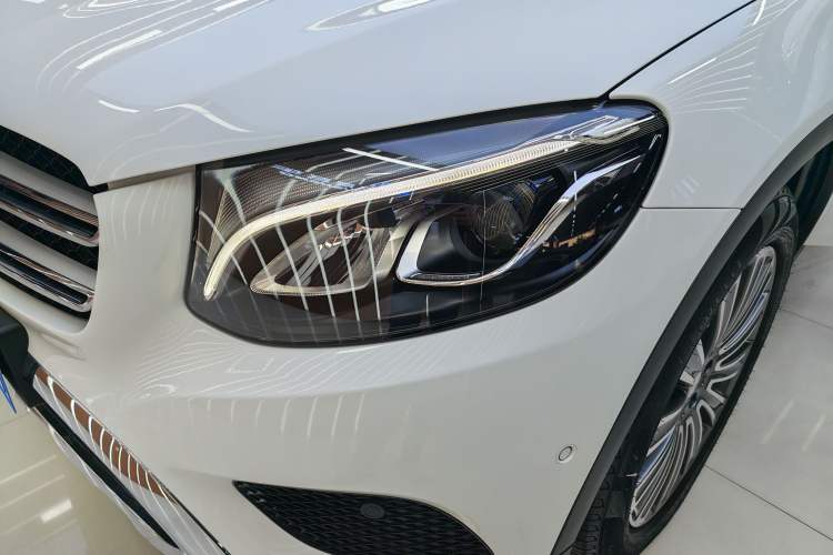 Used Mercedes-Benz GLC 2017 GLC 200 4MATIC
