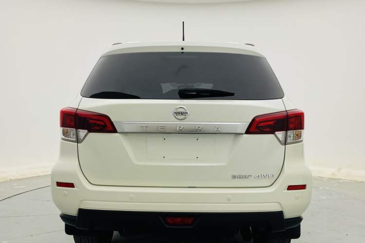 Used Nissan Terra 2020 2.5L XL Upper 4WD Automatic Four-Wheel Drive Luxury Edition Exterior 6