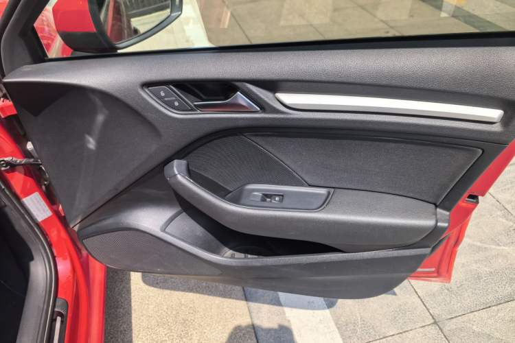 Used Audi A3 2018 30th Anniversary Edition Sportback 35 TFSI Ambition Model
