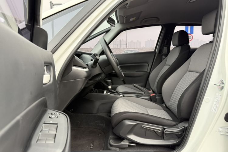 Used Honda Fit 2022 1.5L CVT Acura MUGEN Edition Interior 9