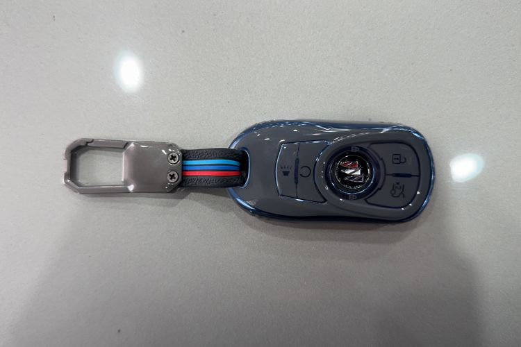 Used Buick GL8 2022 ES Landtrek 653T Luxury Edition