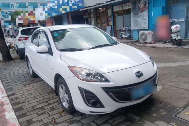 Used Mazda Mazda 3 2015 Sedan 1.6L Automatic Comfort Model