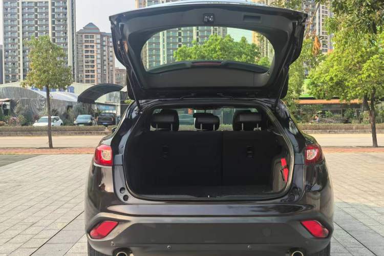 Used Mazda CX-4 2016 2.0L Automatic 2WD Blue Sky Dynamic Edition