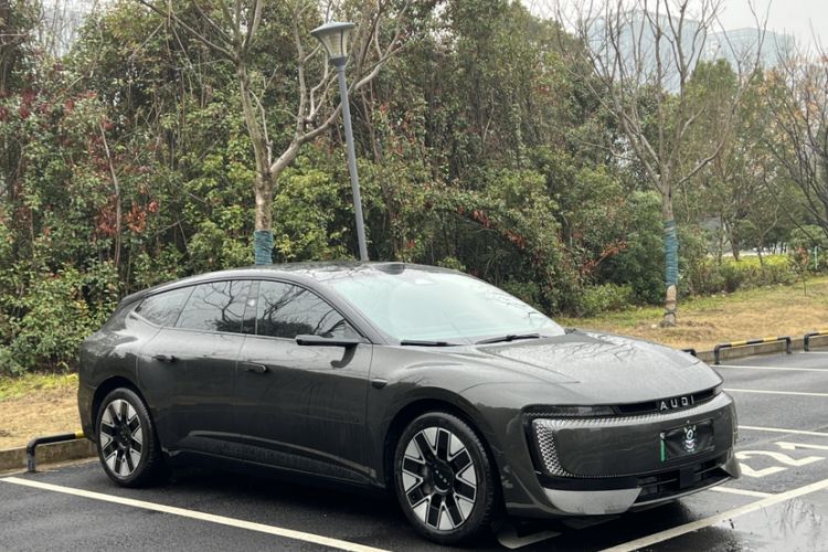 Used Audi E5 Sportback 2026 Pioneer Model
