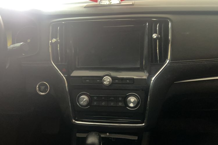 Used Roewe i6 2018 20T Automatic Flagship Edition Audio And AC Panel