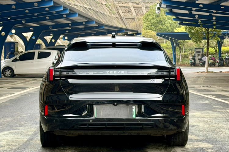 Used Zeekr 001 2023 WE Edition 86 kWh
