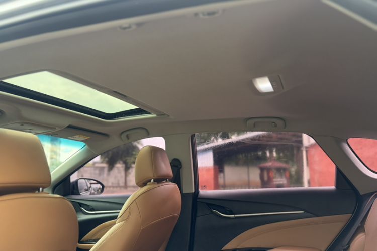 Used Buick Excelle GX 2018 18T Automatic Flagship Model
