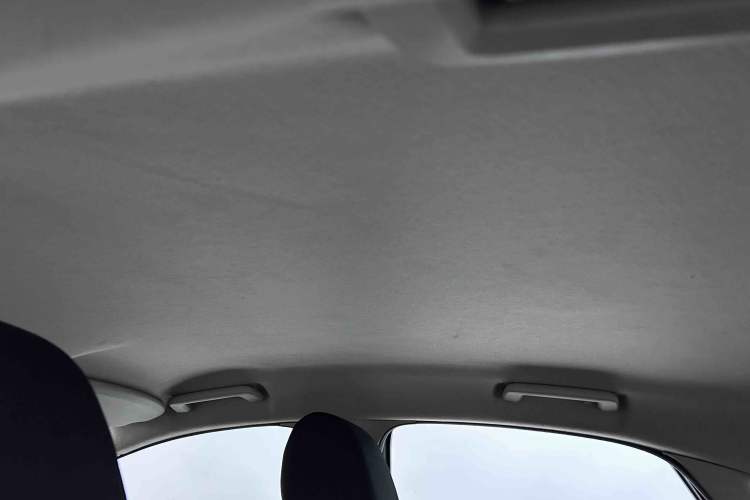 Used Ford Focus 2013 Hatchback Classic 1.8L Automatic Base Model Headliner