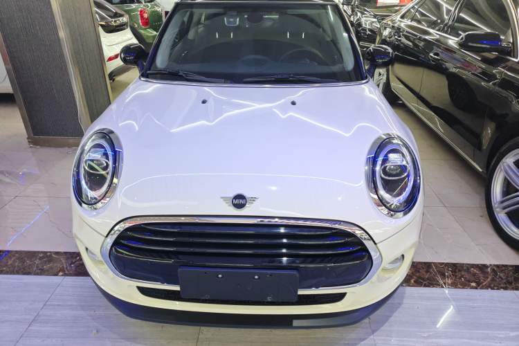 Used MINI MINI 2019 1.5T COOPER Classic Edition