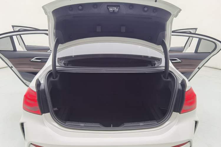 Used BMW 1 Series 2022 120i M Sport Night Edition
