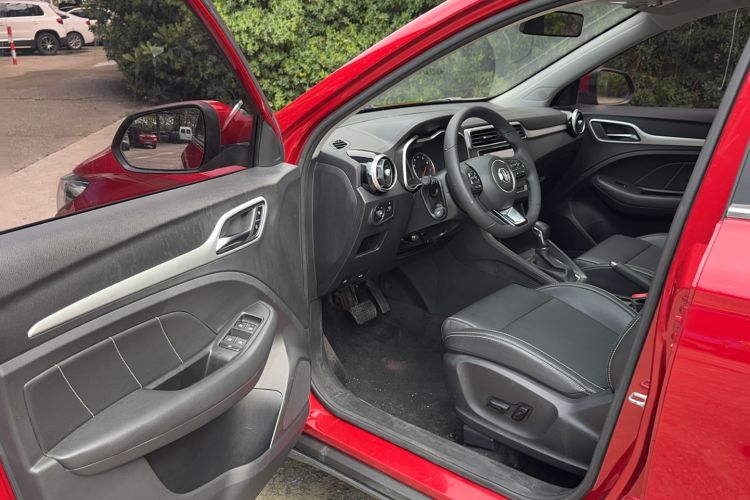 Used MG ZS 2018 1.5L Automatic Luxury Edition China V Standard
