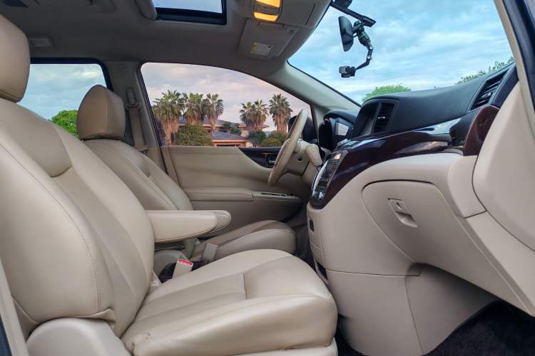 Used Nissan Quest 2015 3.5L SL