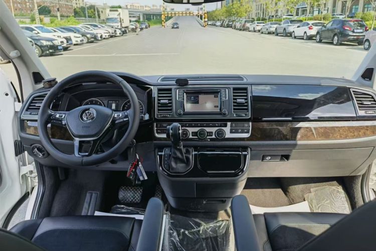 Used Volkswagen Multivan 2018 2.0 TSI Four-Wheel Drive Comfort Edition 7-Seater