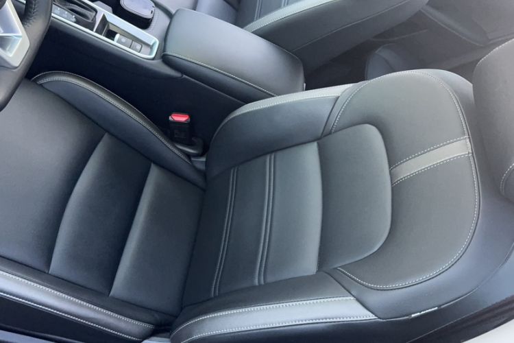 Used Nissan Sylphy 2023 Revised 1.6L CVT Enjoyment Edition Left Front Seat