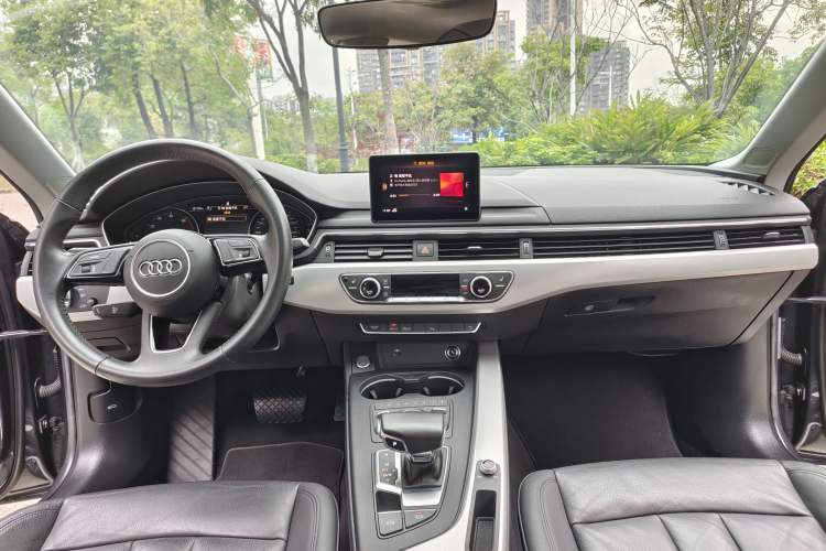 Used Audi A5 2019 Sportback 40 TFSI Fashion Model Interior 5