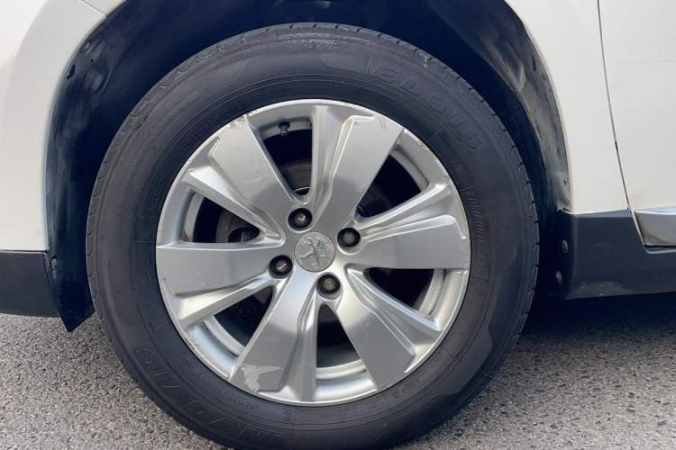 Used Peugeot 2008 2014 1.6L Automatic Fashion Edition
