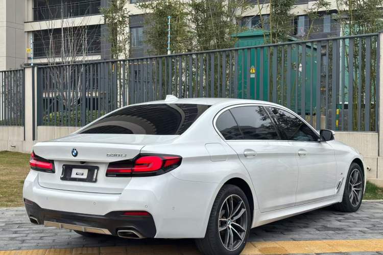 Used BMW 5 Series 2022 Second Facelift 525Li M Sport Package