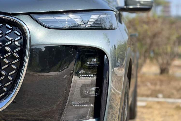 Used Chery Tiggo 8 PLUS 2025 290TGDI DCT Prestige 5-Seater
